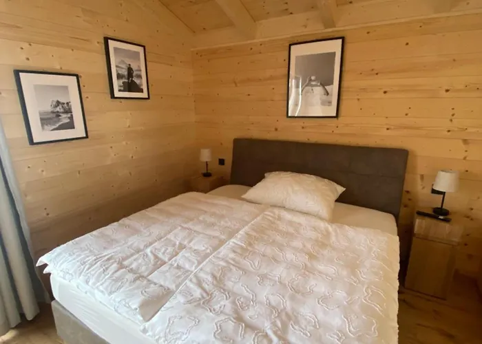 דירה Entspannen Im Holzchalet Mit Panoramablick, Ruhe Und Infrarotsauna הרמגור